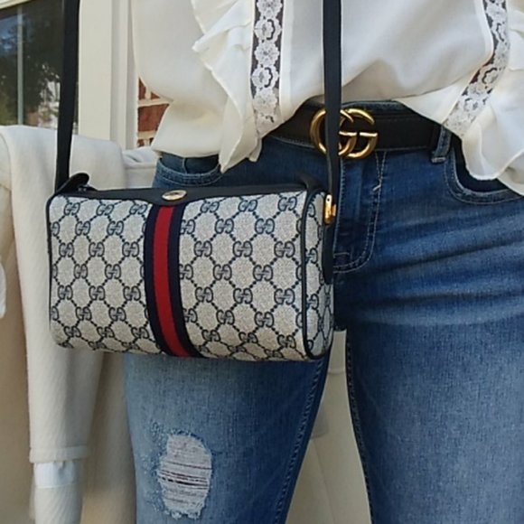 Gucci Handbags - Stunning Gucci Ophidia Cross-body Bag!